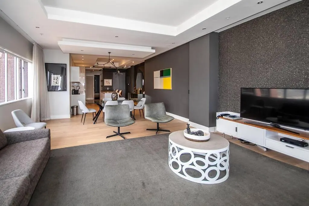 2202 Pullman Three Bedroom Luxury Penthouse Apartment Cape Town