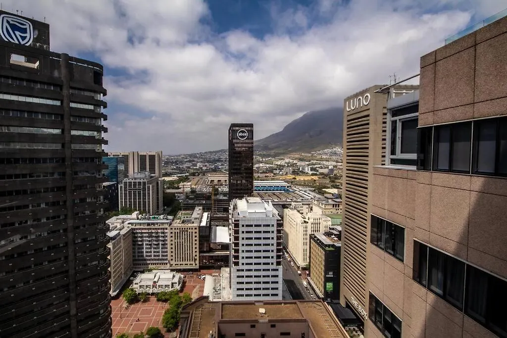 2202 Pullman Three Bedroom Luxury Penthouse Apartment Cape Town