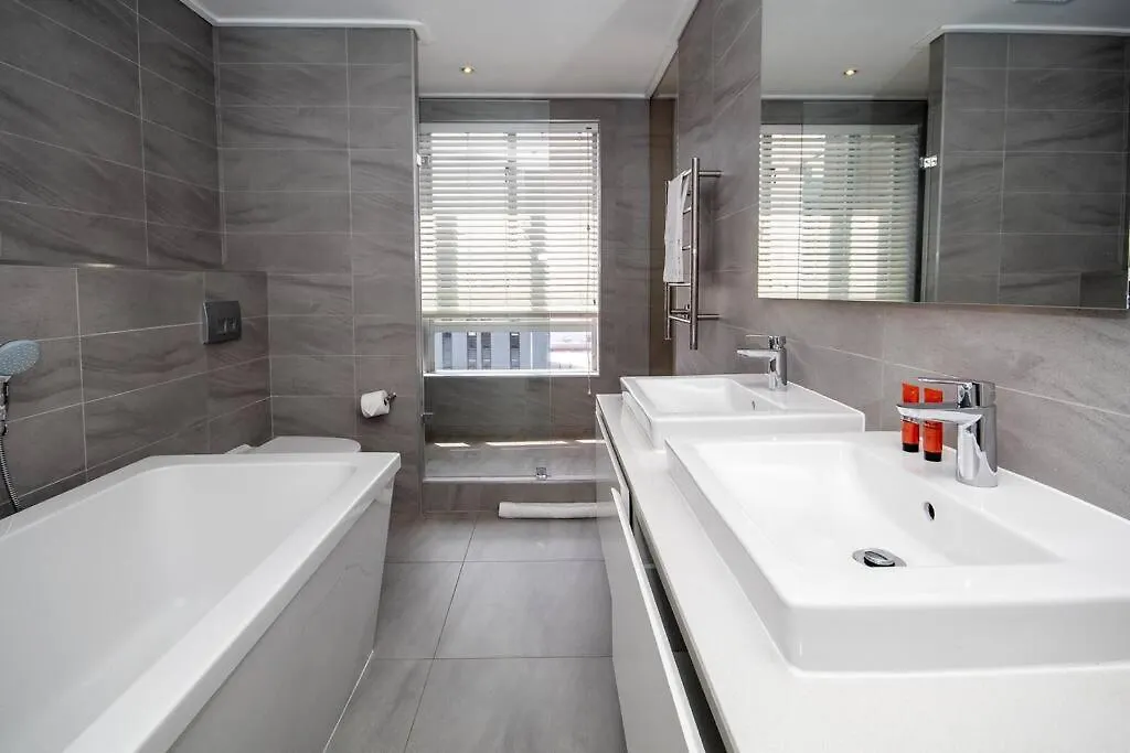 2202 Pullman Three Bedroom Luxury Penthouse Apartment Cape Town 0*,  South Africa